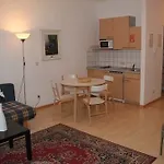 Wohnen In Appartamento *