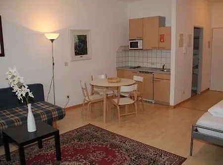 Wohnen In Appartement *